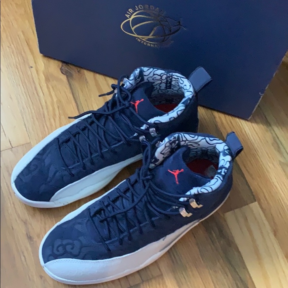 Jordan 12 international sz 8.5
